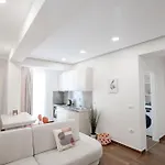 Boutique Te Kalua * Sarande