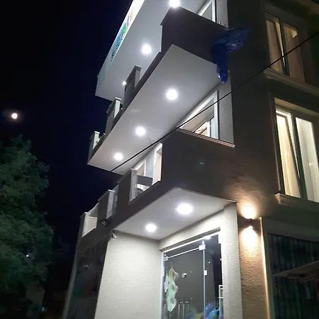 Te Kalua * Sarande
